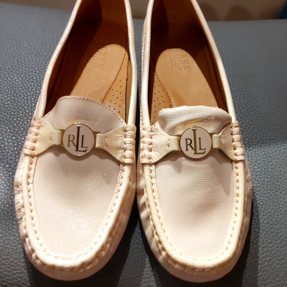 NWOT Ralph Lauren Carley Loafers